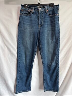 Levi's Medium Wash Straight-Leg Women's Jeans